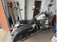 HARLEY-DAVIDSON ROAD KING CLASSIC 