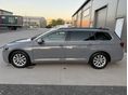 VOLKSWAGEN PASSAT 2023/5 - 8