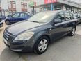 KIA CEE'D 2009/8 - 1