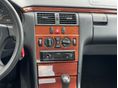 MERCEDES-BENZ E 250 1997/2 - 6