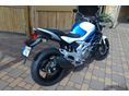 SUZUKI SFV 2010/4 - 5