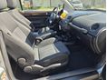 VOLKSWAGEN NEW BEETLE 2010 - 12