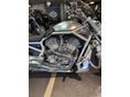 HARLEY-DAVIDSON V-ROD 2002/3 - 8