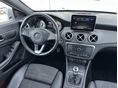 MERCEDES-BENZ CLA 180 2016/10 - 9