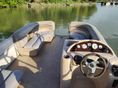 PONTOON BOAT Starkraft star deck 190