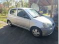 TOYOTA YARIS 1999/8 - 5