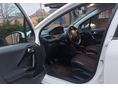 PEUGEOT 208 2014/8 - 6
