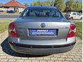 VOLKSWAGEN PASSAT 2005/8 - 6