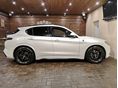 ALFA ROMEO STELVIO 2020/9 - 6