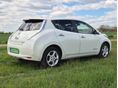 NISSAN LEAF 2016/8 - 11