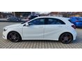MERCEDES-BENZ A 180 2017/11 - 11