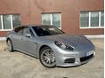 PORSCHE PANAMERA 4S PDK Leinformálható SZERVIZKÖNYVES 148.000 Km-t futott Gk Gyönyörű állapotban!!!!!!!!