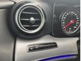 MERCEDES-BENZ E 300 2019/9 - 7