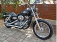 HARLEY-DAVIDSON DYNA 2008/6 - 8