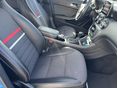 MERCEDES-BENZ A 180 2013/6 - 11