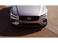 VOLVO V60 2.0 [B4] MHEV Plus Dark DCT AKCIÓ CSAK A KÉSZLET EREJÉIG (MAGÁNSZEMÉLYEK RÉSZÉRE IS)
