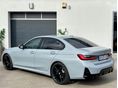 BMW 318 2023/7 - 4