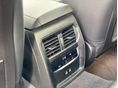 BMW 318 2023/7 - 15