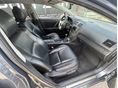 TOYOTA AVENSIS 2010/7 - 7