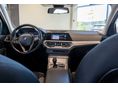 BMW 320 2021/4 - 20