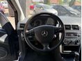 MERCEDES-BENZ A 200 2004/8 - 8