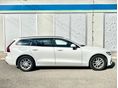 VOLVO V60 2019/4 - 5