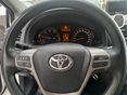 TOYOTA AVENSIS 2010/1 - 8
