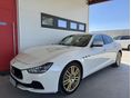 MASERATI GHIBLI 3.0 D V6 (Automata) KEVÉS KM // PIROS BELSŐ