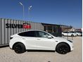 TESLA MODEL Y 2021/12 - 3