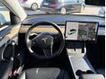 TESLA MODEL Y 2021/12 - 9