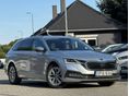 SKODA OCTAVIA Combi 2.0 TDI SCR Style DSG Sérülésmentes.végig vezetett szervízkönyves.renheteg extrával