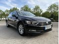 VOLKSWAGEN PASSAT 2017/9 - 6