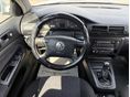 VOLKSWAGEN PASSAT V 2000/4 - 10