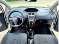 TOYOTA YARIS 2009/12 - 7