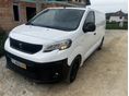 PEUGEOT EXPERT e-Expert L2 Premium 75 kWh (Automata)
