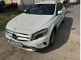 MERCEDES-BENZ 200 