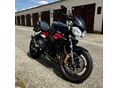 TRIUMPH STREET TRIPLE 675 R újszerű. rengeteg extrával!