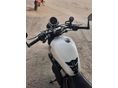 TRIUMPH STREET TWIN 2018/5 - 3