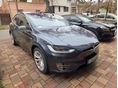 TESLA MODEL X 2018/10 - 3