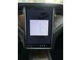 TESLA MODEL X 2020/7 - 9