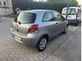 TOYOTA YARIS 2010/8 - 3