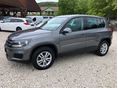 VOLKSWAGEN TIGUAN 2011/12 - 1