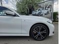 BMW 330 2024/12 - 4