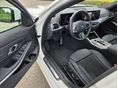 BMW 330 2024/12 - 9