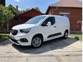 OPEL COMBO Cargo 1.5 DTH L2H1 2.4t Enjoy Start&Stop (3 személyes ) Business Edition