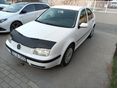 VOLKSWAGEN BORA 1.6 16v