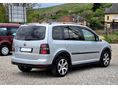 VOLKSWAGEN TOURAN 2009/6 - 7