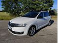SKODA RAPID Spaceback 1.6 CR TDI Elegance DSG Üvegtető. Navigáció