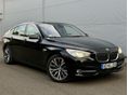 BMW GRAN TURISMO 550i xDrive 'INDIVIDUAL. 2 TV. 5 GOMB. HEAD UP. ÜLÉSHŰTÉS. SOFT CLOSE. 360 KAM'