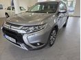 MITSUBISHI OUTLANDER 2.0 MIVEC Family Safety 4WD CVT (7 személyes ) Végig vezetett szervízkönyv! Téli/Nyári kerék!